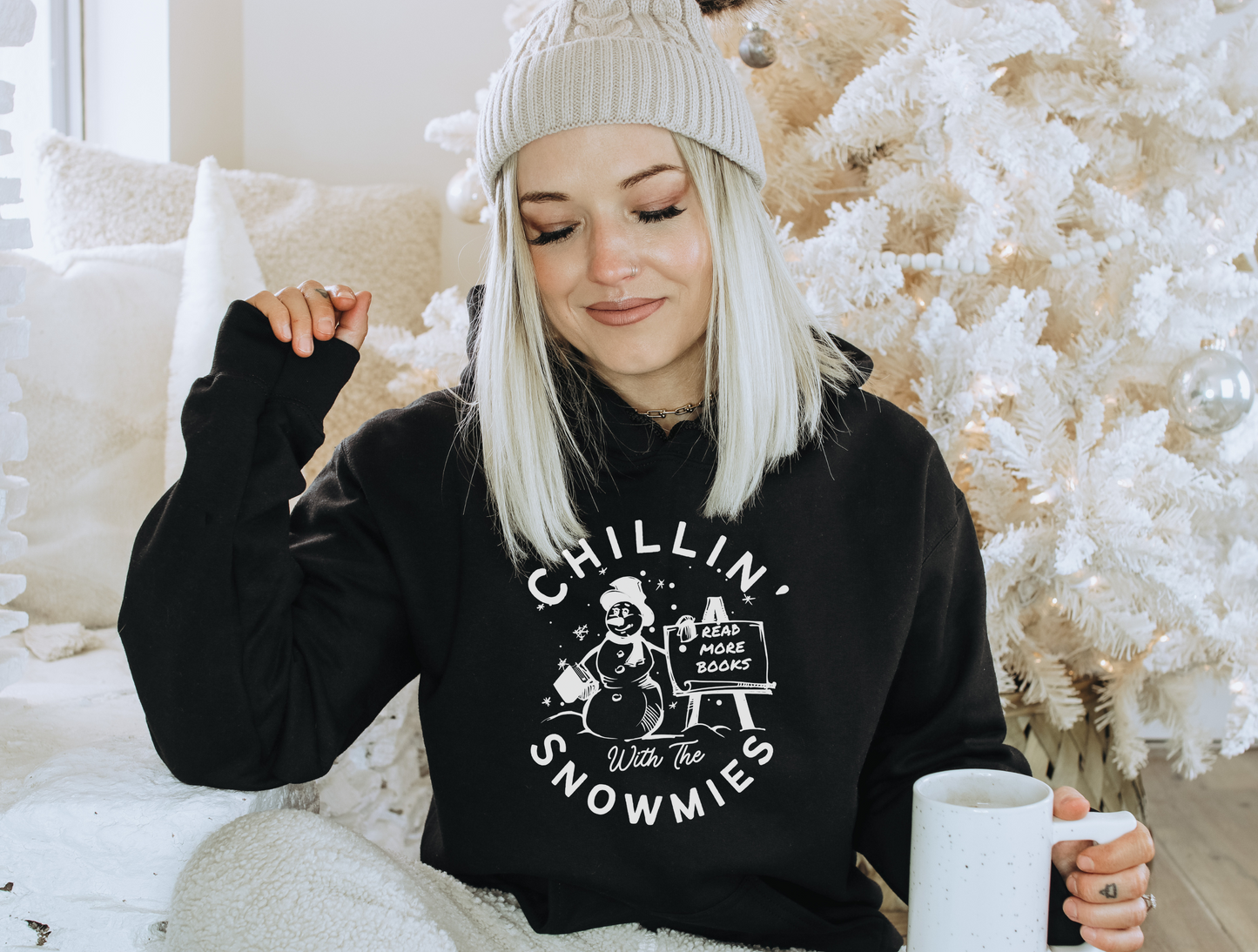 chillin with the snowmies hoodie (white)
