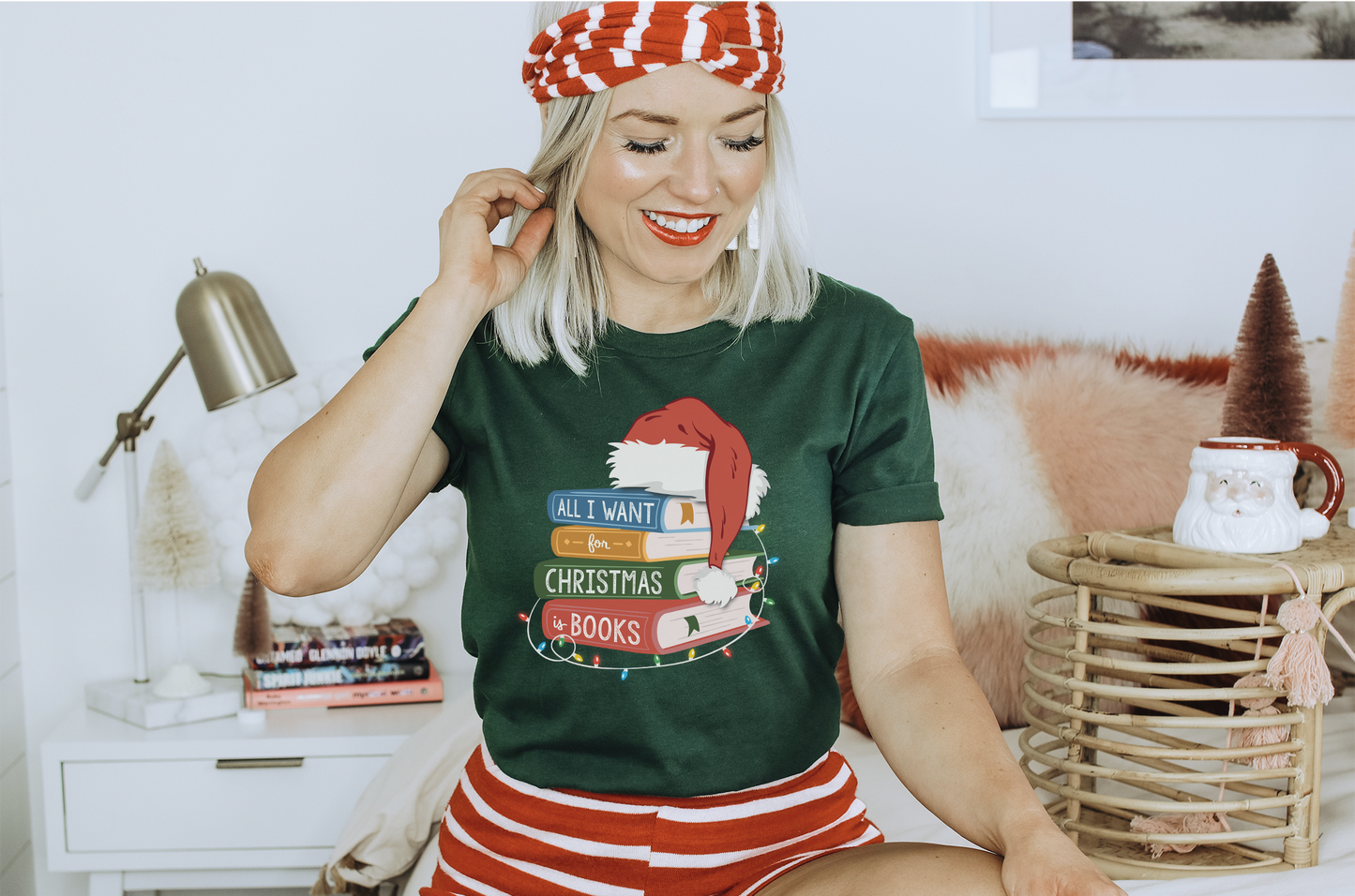 all i want for christmas is books (book stack) t-shirt