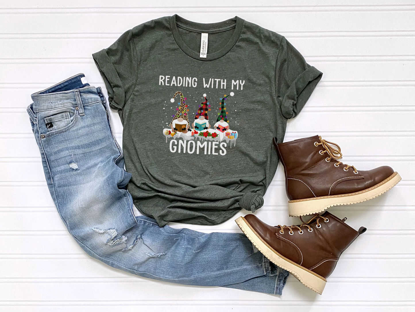 reading with my gnomies t-shirt