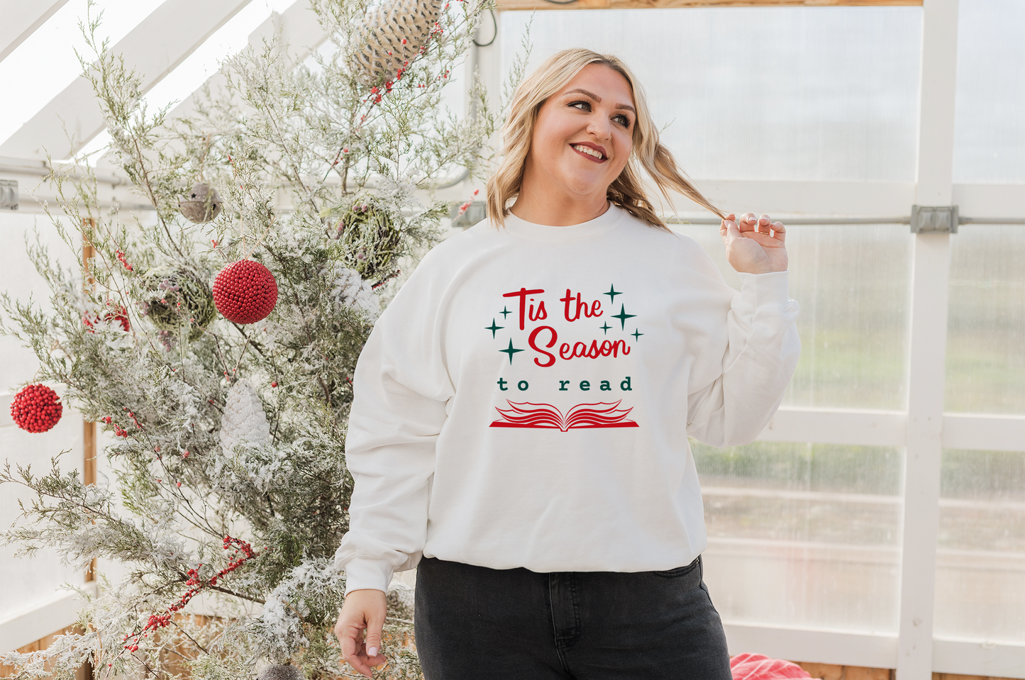 tis the season to read sweatshirt
